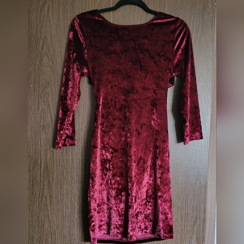 Red Velvet Long Sleeve Open Back Mini Dress